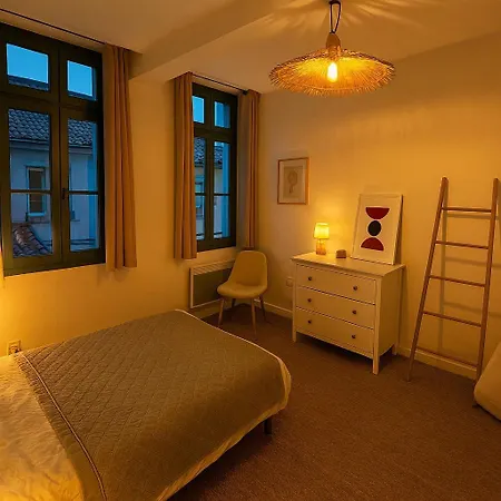 Beautiful 2 Bedroom Apartamento Perpiñán